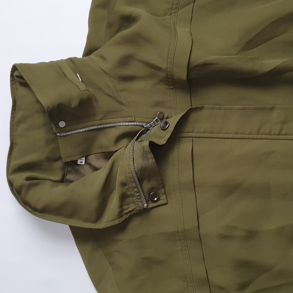 Alice and Olivia Hooded Oversized Vest - Picture 8 of 11